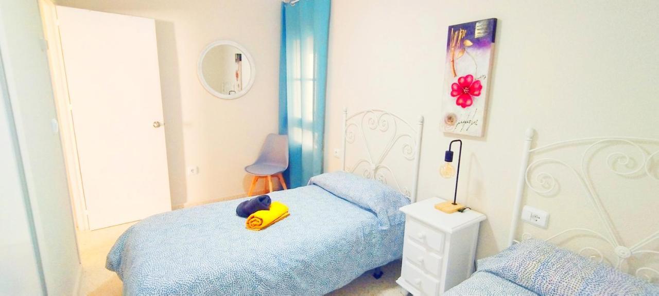 Apartamento Tres Carabelas Ii, Ac, Wifi, Parking Sanlúcar de Barrameda المظهر الخارجي الصورة